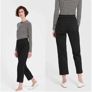 Everlane Cropped Straight Regular Black Jeans